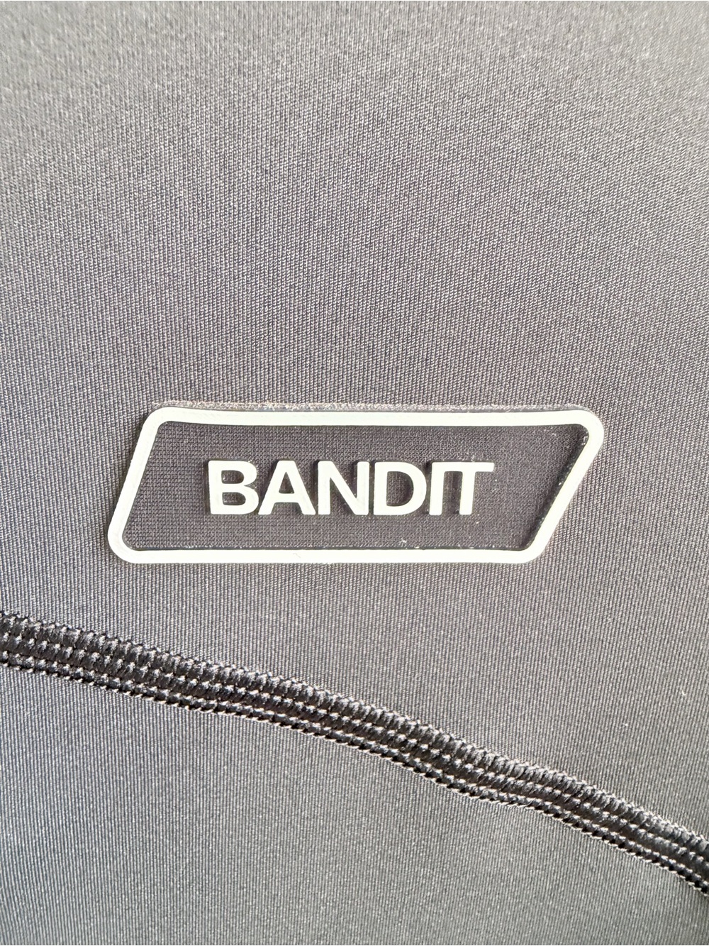Bandit Women's Black Running Jacket - Picture 3 of 6